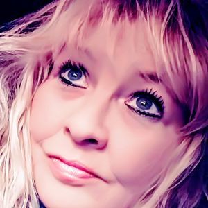 Meet your Posher, Christie